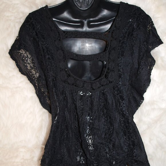 Black Lace Short Sleeve Blouse USED BY MARY JANE Size M - Picture 3 of 3